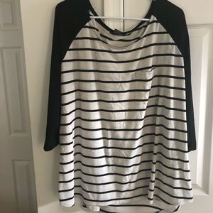 Black and cream baseball T-shirt 3/4 sleeve